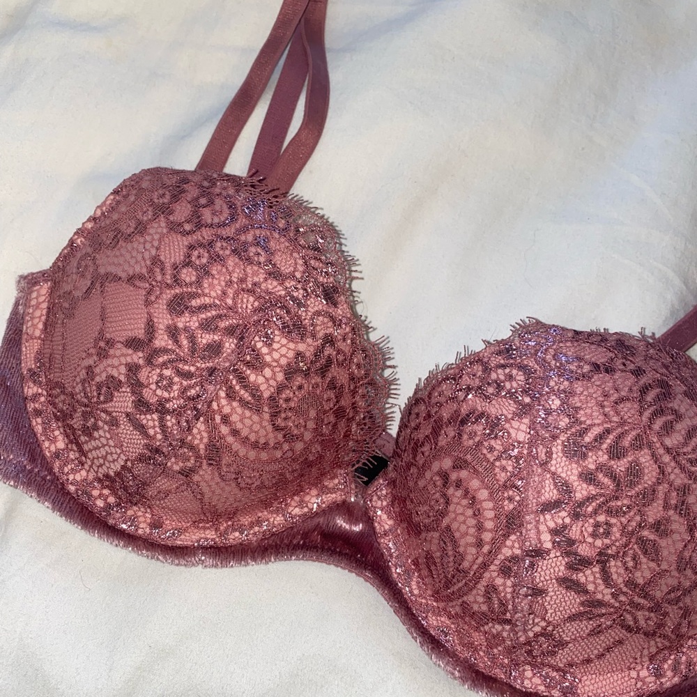 VS push-up bra